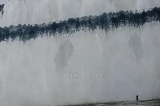 水痕高过人间 · 插画 图像